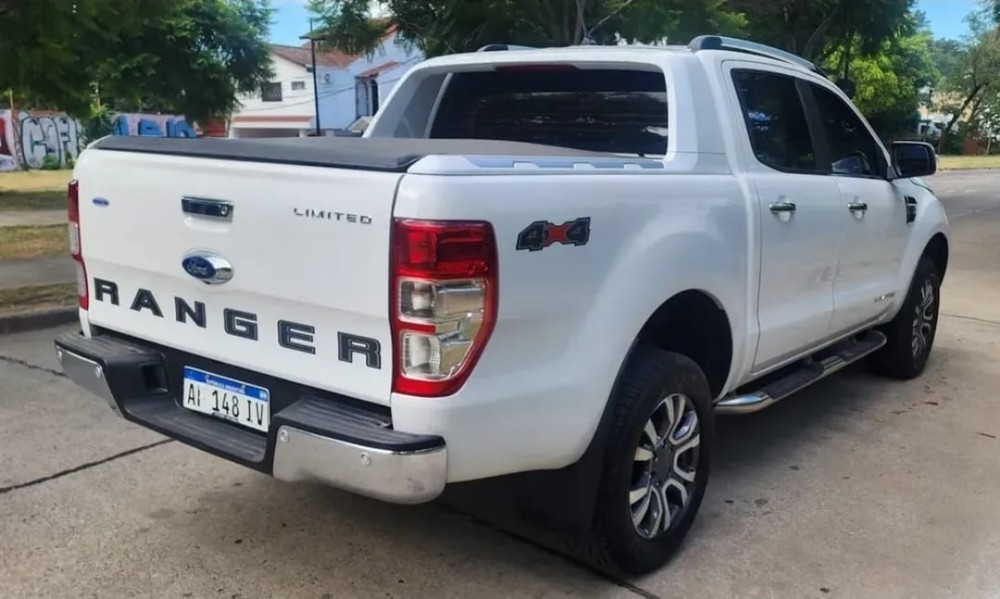 Ford Ranger Limited Xlt 4x4 — foto 2